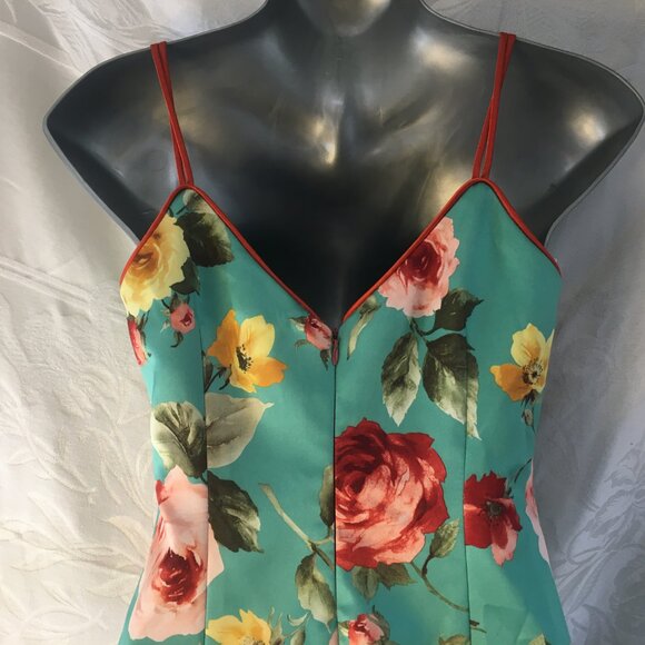 JS Collections Petite Size 2 Green Dress Fittted Floral Flower Spaghetti Strap - Picture 6 of 15
